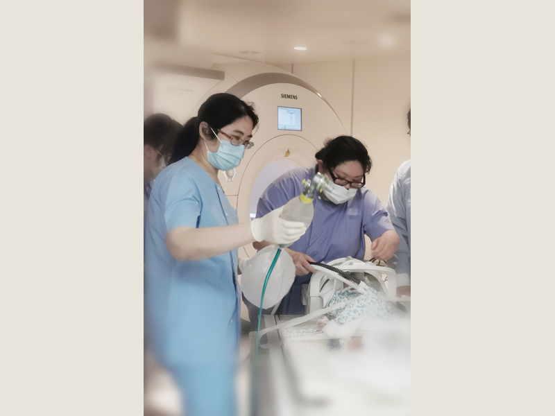 Preparing patient for MRI investigation